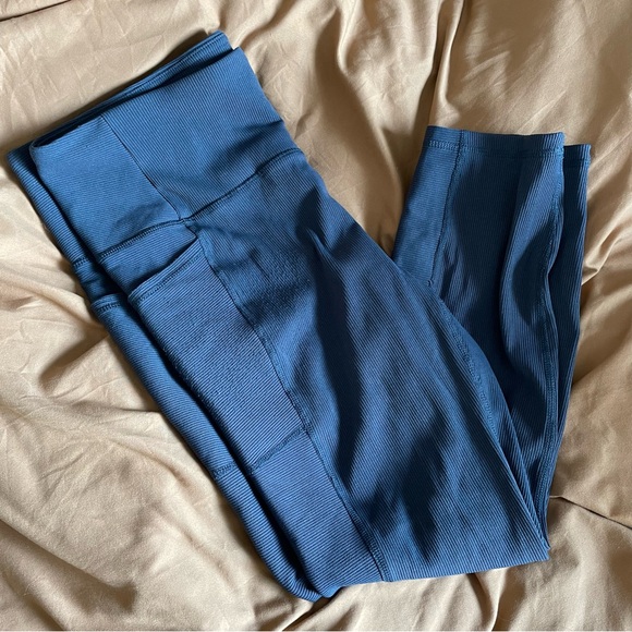 NWOT RBX NAVY BLUE ANKLE LENGTH YOGA PANTS - Picture 1 of 9